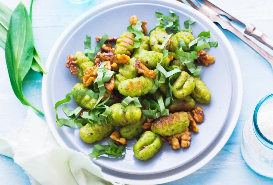 Bärlauchgnocchi mit Nussbutter | Simply-Cookit Bärlauchgnocchi mit Nussbutter | Simply-Cookit