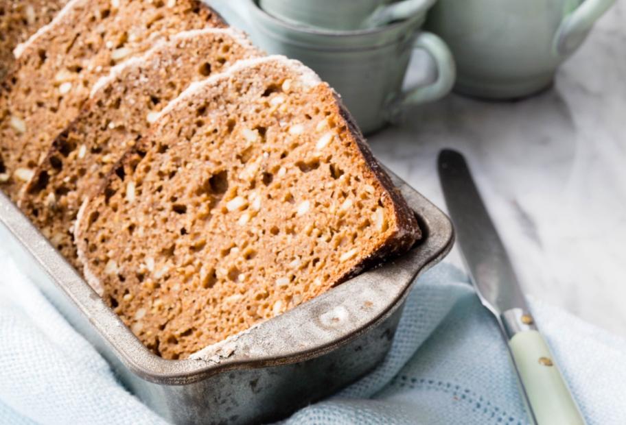 Saftiges Dinkelbrot mit frischer Hefe | Simply-Cookit