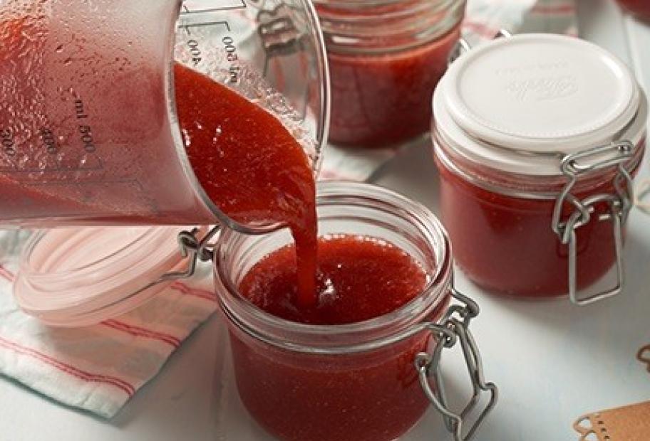 Erdbeer-Rhabarber-Konfitüre | Simply-Cookit
