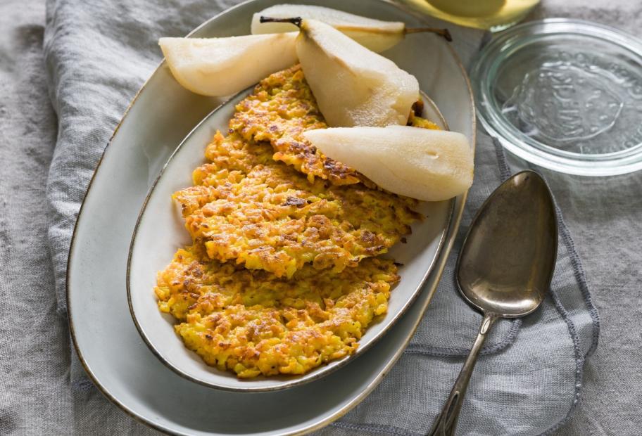 Karotten-Kartoffel-Rösti mit Birnenkompott | Simply-Cookit