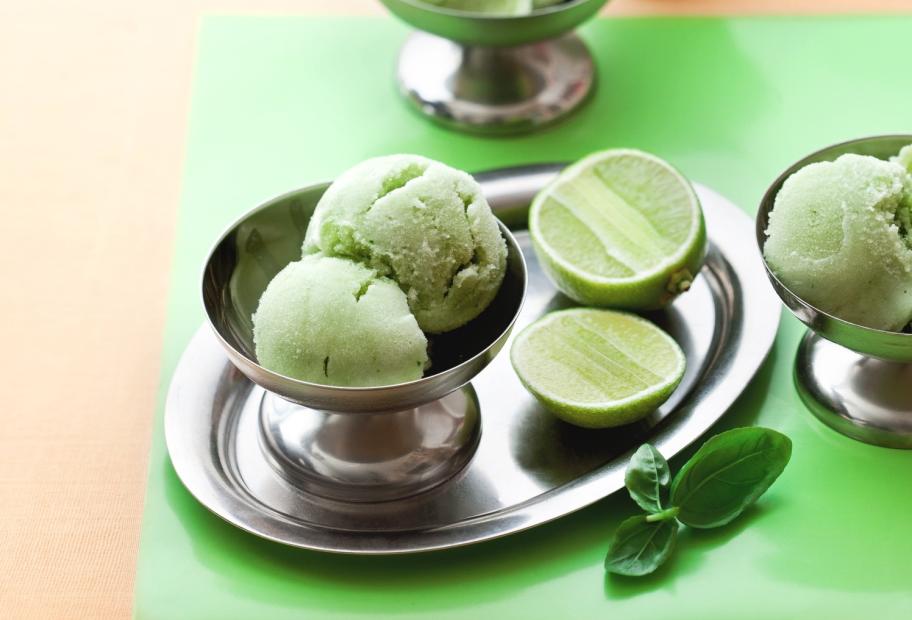 Limetten-Basilikum-Sorbet | Simply-Cookit