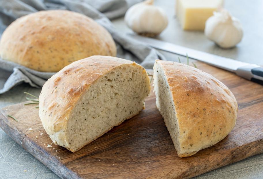 Rustikales Parmesan-Knoblauch-Brot | Simply-Cookit