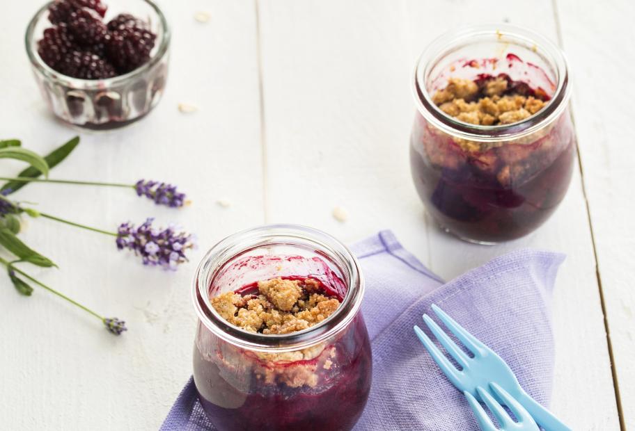 Beeren Crumble mit Dinkel | Simply-Cookit Beeren Crumble mit Dinkel | Simply-Cookit