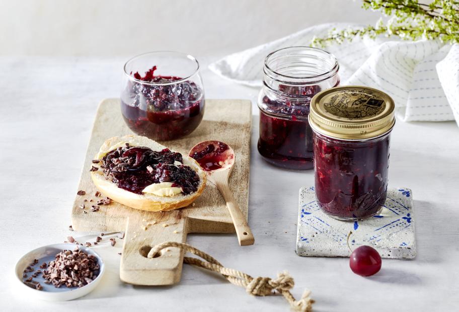 Kirsch-Konfitüre mit Kakaonibs | Simply-Cookit