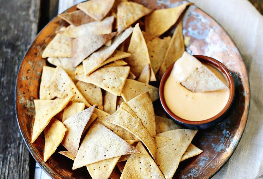 Nachos mit Käsesoße selber machen SimplyCookit