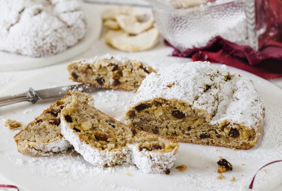 Kleine Apfel-Nuss-Quarkstollen | Simply-Cookit