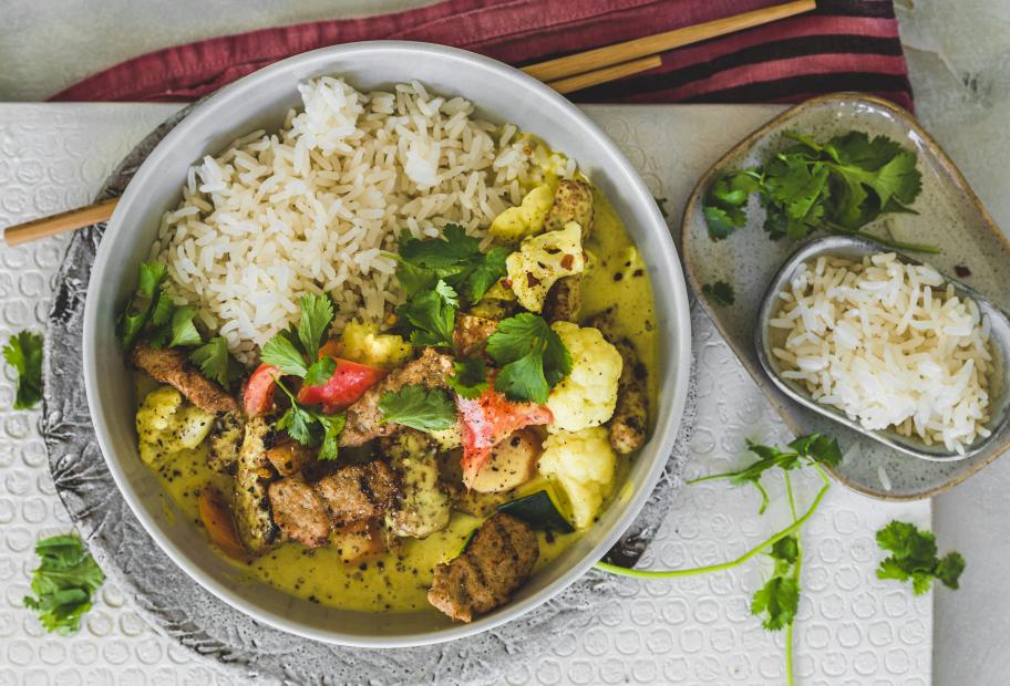 Gelbes Gemüsecurry mit Soja-Filetstreifen | Simply-Cookit