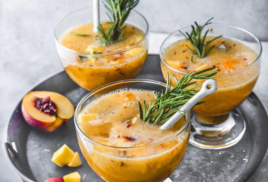 Alkoholfreie Pfirsich-Mango-Bowle | Simply-Cookit