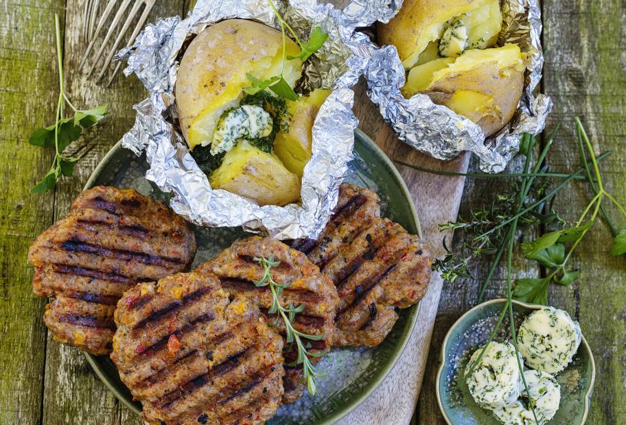 Hacksteaks mit Folienkartoffeln | Simply-Cookit