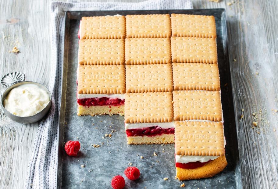 Butterkekskuchen mit Himbeeren | Simply-Cookit