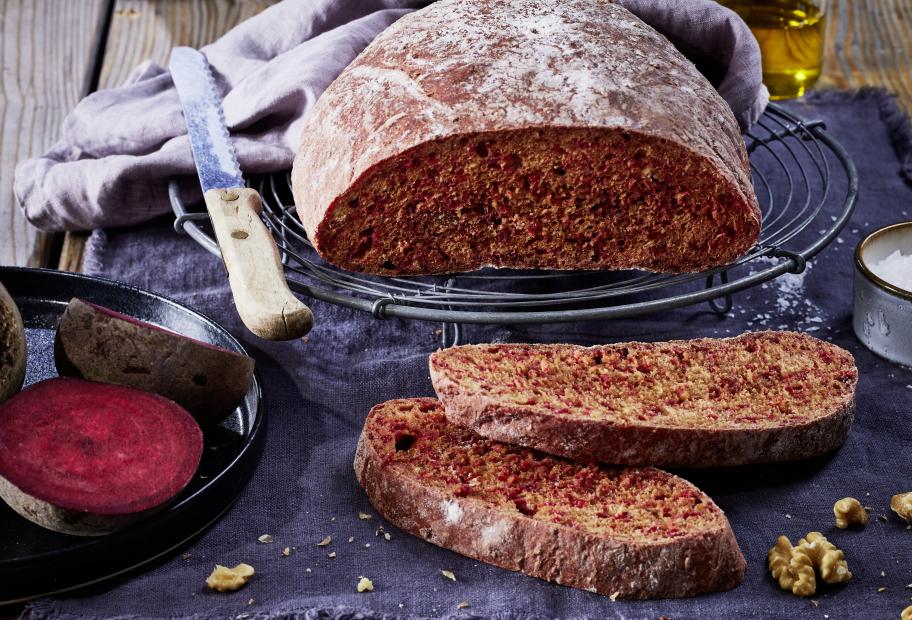 Rote-Bete-Walnussbrot | Simply-Cookit