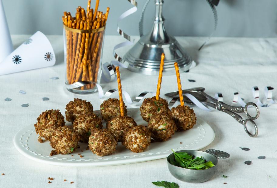 Food-Pops - Käsebällchen mit Salzstangen | Simply-Cookit