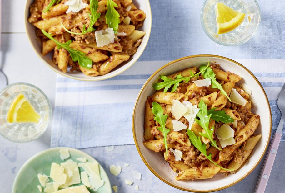 One-Pot-Pasta mit Hack und Bohnen | Simply-Cookit