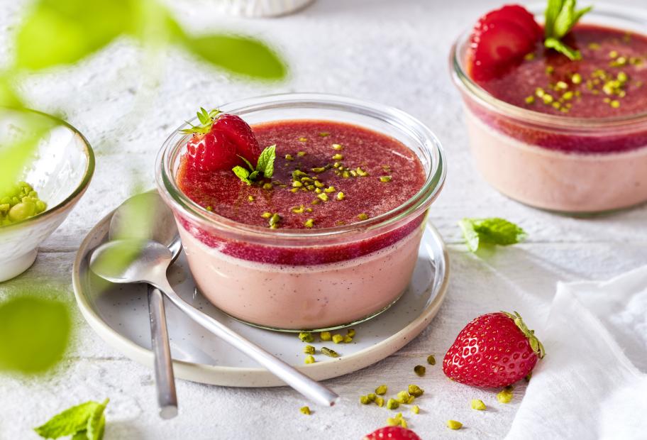 Erdbeer Panna cotta SimplyCookit
