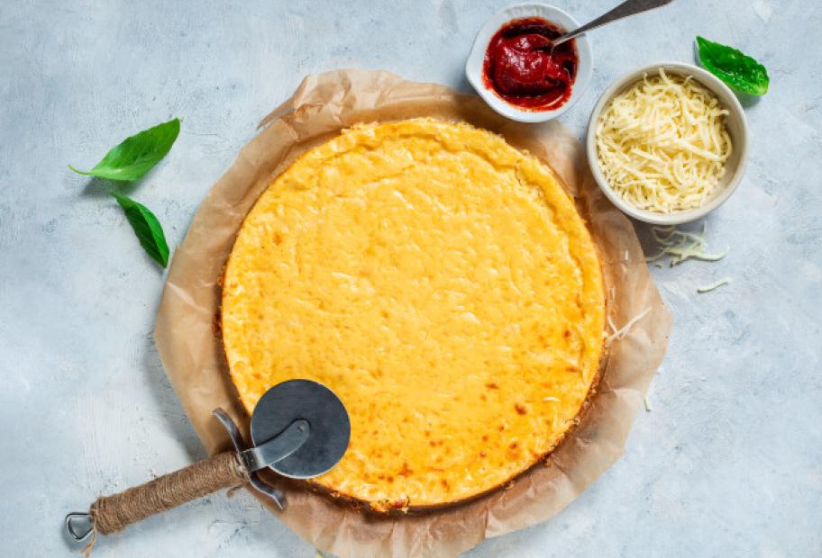 Low Carb Pizzaboden mit Käse | Simply-Cookit Low Carb Pizzaboden mit Käse | Simply-Cookit