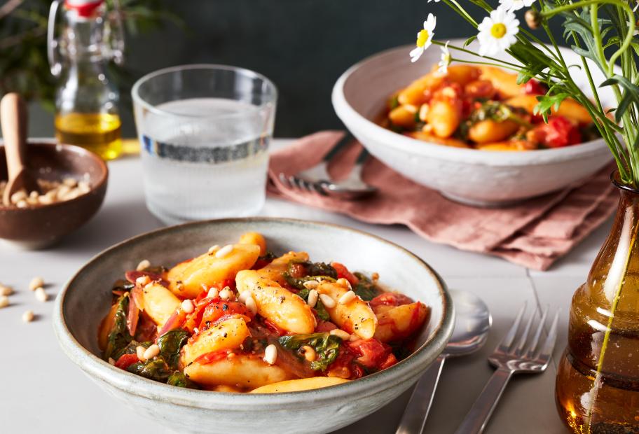 Schupfnudelpfanne mit Spinat und Tomate | Simply-Cookit
