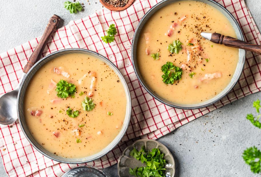 Kartoffelsuppe mit Speck nach Omas Art | Simply Cookit Kartoffelsuppe mit Speck nach Omas Art | Simply Cookit