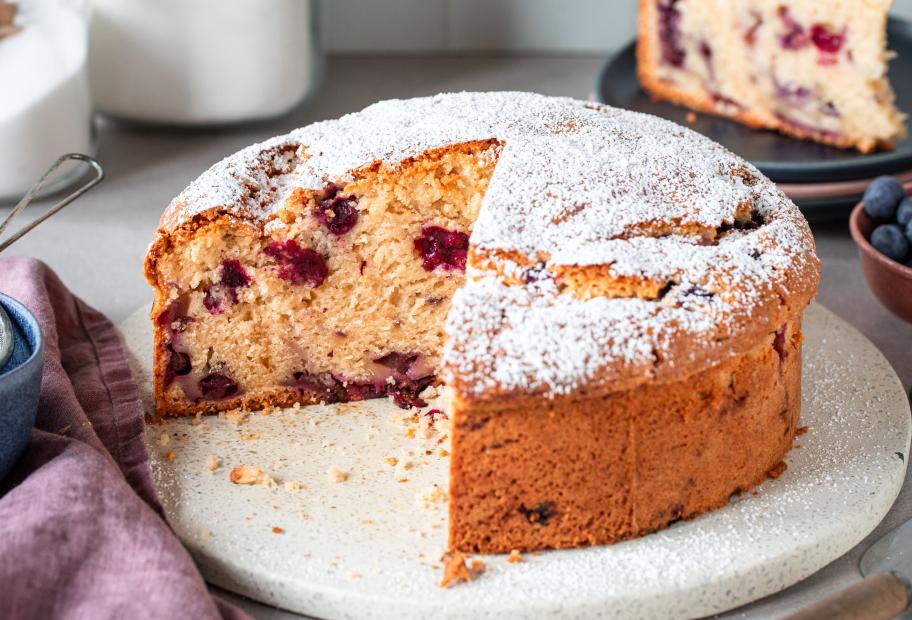 Heidelbeerkuchen mit Joghurt – saftig &amp; einfach | Simply Cookit