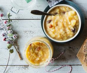 Apfel-Marzipankonfitüre im Glas