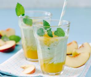 Aprikosen-Pfirsich-Joghurtdrink