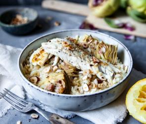 Artischocken-Risotto mit gebratener Dorade