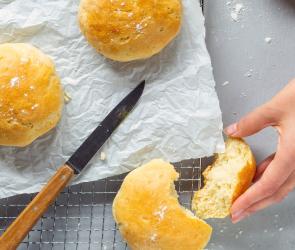 Fluffige Milchbrötchen