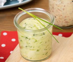 Knoblauchbutter im Cookit