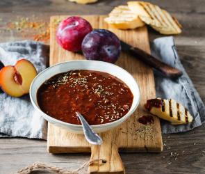 Pflaumen BBQ-Dip
