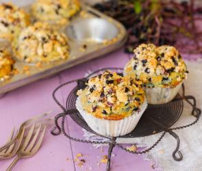 Holunder-Buttermilch-Muffins