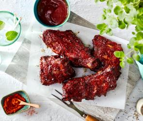 Scharfe Sous-vide-Rippchen vom Grill