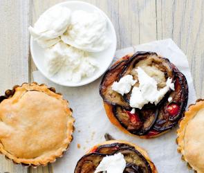 Würzige Auberginen-Tomaten-Küchlein