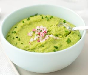 Erbsen-Frischkäse-Püree