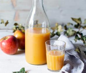 Apfelsaft ohne Zucker
