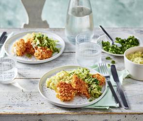 Fischnuggets mit Spitzkohl-Stampf