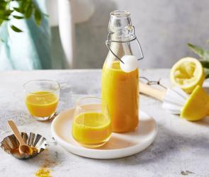 Ingwer-Ananas-Shot
