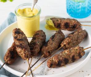 Cevapcici vom Grill