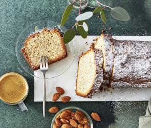 Klassischer Nusskuchen