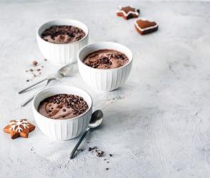 Lebkuchen Mousse in Schalen