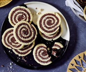 Schwarz-Weiß-Gebäck