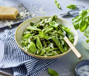 Selbstgemachte 3-Zutaten-Nudeln