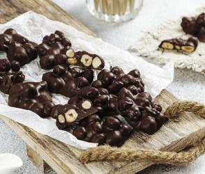 Schoko-Haselnuss-Felsen