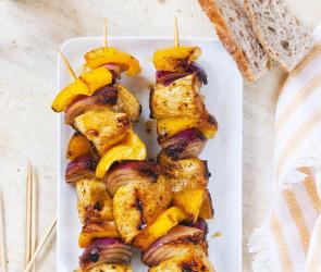 Hähnchenspieße mit Honig-Senfmarinade