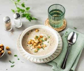 Champignoncremesuppe mit Topping