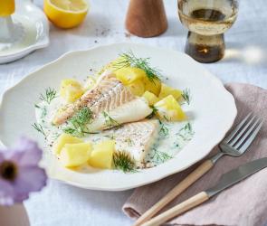 Kabeljau mit Kartoffeln und Kräutersauce