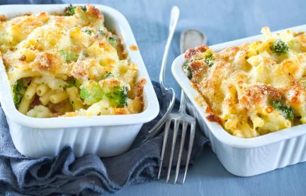 Blumenkohl-Brokkoli-Makkaroni-Auflauf