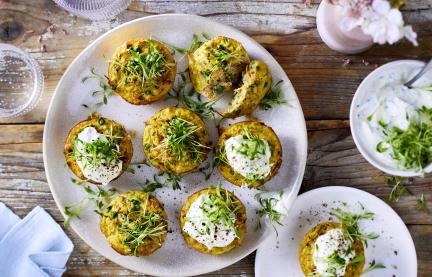 Low Carb Gemüsemuffins mit Kresse-Dip