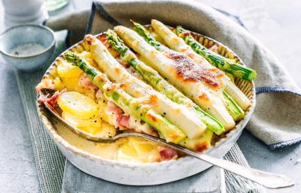 Cremiges Spargel-Kartoffel-Gratin.