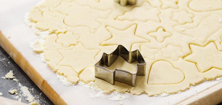 Keksteig mit Ausstechförmchen. Keksteig mit Ausstechförmchen.