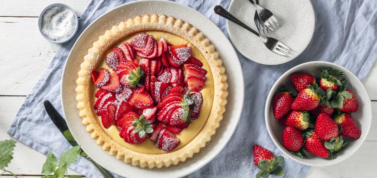 Veganer Erdbeerkuchen mit Pudding