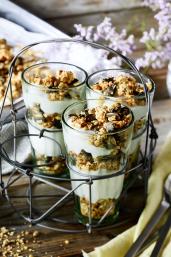 Low-Carb Granola mit Knuspereffekt